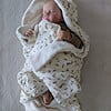 Handgemaakte wikkeldeken konijnenprint | Pastel | Baby 🐰
