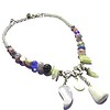 Ketting met keramiekkralen, schelpkralen, parelmoer en glaskralen. Handgemaakte halsketting, pastelkleur, zilverkleur connector, schelpbedel