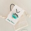 Oceaan - zee hanger ketting: handgemaakt aqua blauw glazen sieraad, medaillon, op zee geïnspireerd betekenisvol cadeau
