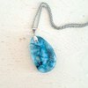 Oceaan - zee hanger ketting: handgemaakt aqua blauw glazen sieraad, op zee geïnspireerd uniek sieraad.