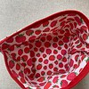 Rood toilettasje / etui van vintage band en kant