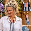 Upcycled Denim Ketting-Stropdas met Parels – One of a Kind