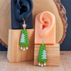 Wintergroen & Piekfijn, handgemaakte kerstboom oorbellen