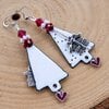 Witte Kerst & Cadeautjes uitpakken, emaille kerstboom oorbellen met Swarovski