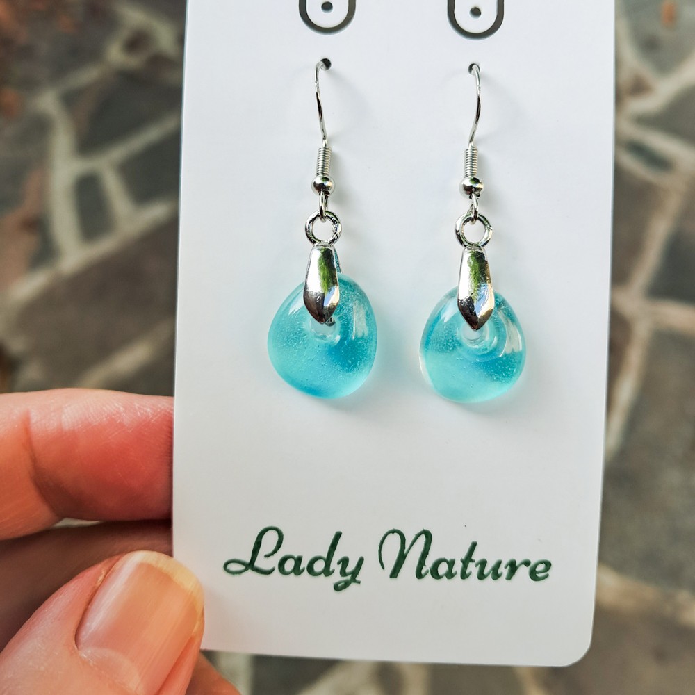 Handgemaakte glazen oorbellen, aqua blauw /azuur blauwe oorbellen. - 156132 Handgemaakte glazen oorbellen, aqua blauw /azuur blauwe oorbellen.