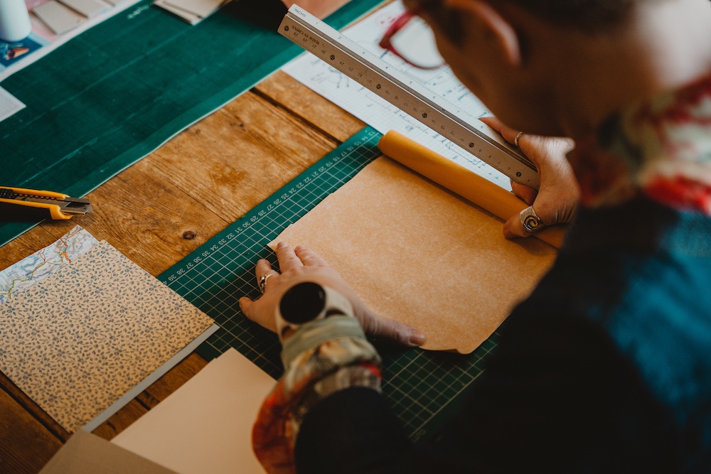 Bind je eigen notebook met de Japanse steek - 67721.jpeg Bind je eigen notebook met de Japanse steek