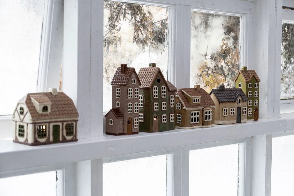 Keramieken Huisje Bruin met Zijhuis