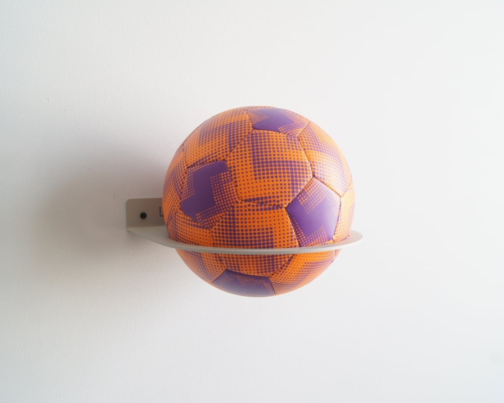 STERKSTAEL Ball Greige ø 20cm - industriële balhouder muur - wandbe… - 87142 STERKSTAEL Ball Greige ø 20cm - industriële balhouder muur - wandbevestiging - kleur grijs beige - poedercoating - staal