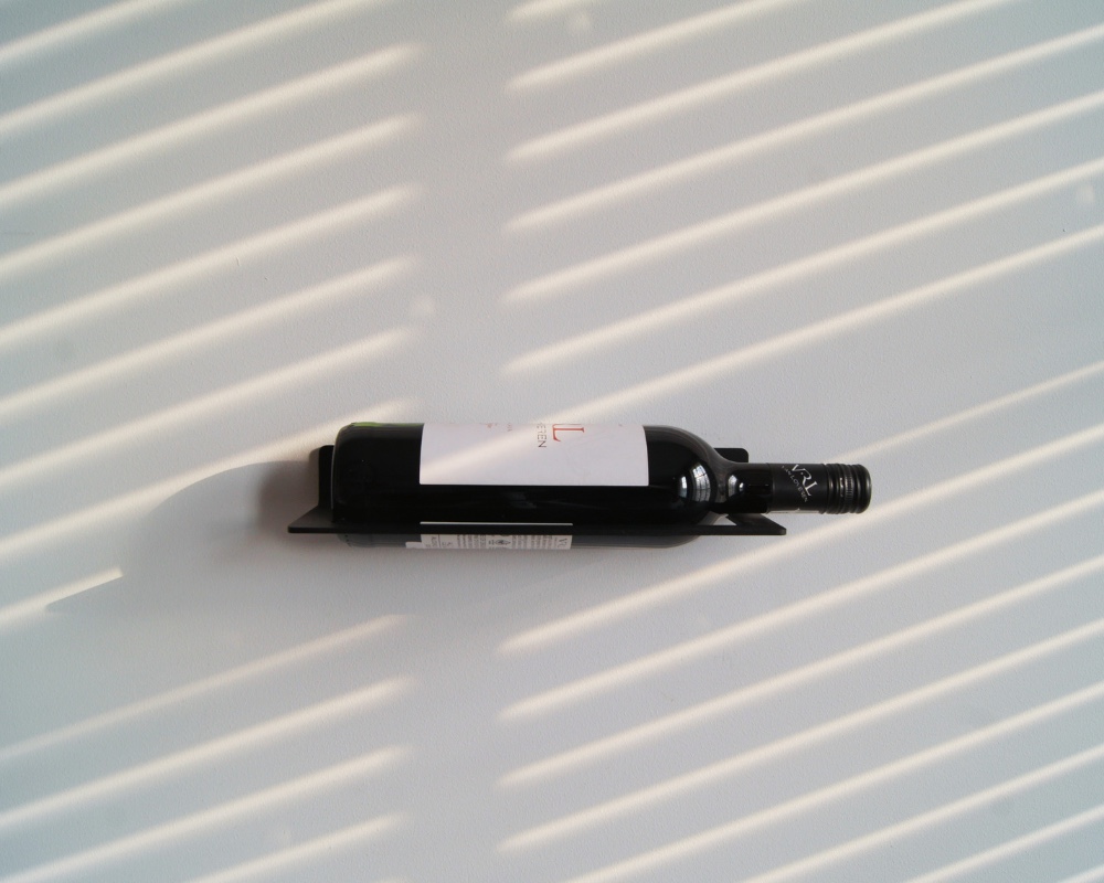 STERKSTAEL Dionysos ZWART - wijnrek voor aan de muur metaal - poederc… - 87220 STERKSTAEL Dionysos ZWART - wijnrek voor aan de muur metaal - poedercoating - staal - kleur zwart - 1 stuk