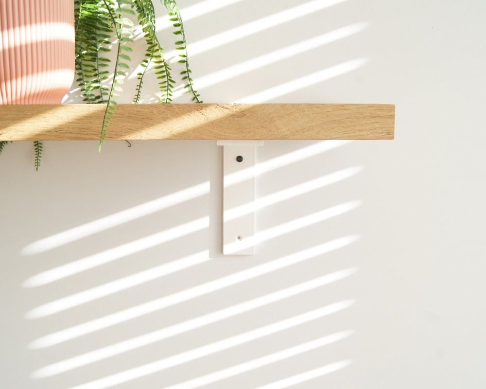 STERKSTAEL Ares Blanc - industriële plankdrager – geschikt voor een plank van 20 to 25 cm – kleur wit – incl. bevestigingsmateriaal - poedercoating – staal - 1 stuk