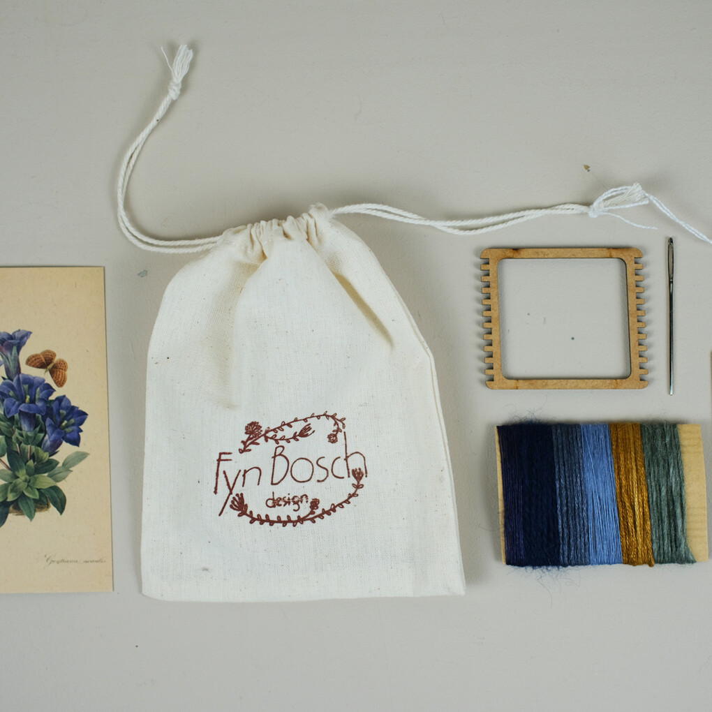 gentianaa3-32623234-3632-3332-6633-393034613362-v3.jpeg Blauw Gentiaan DIY Weefpakket Klein