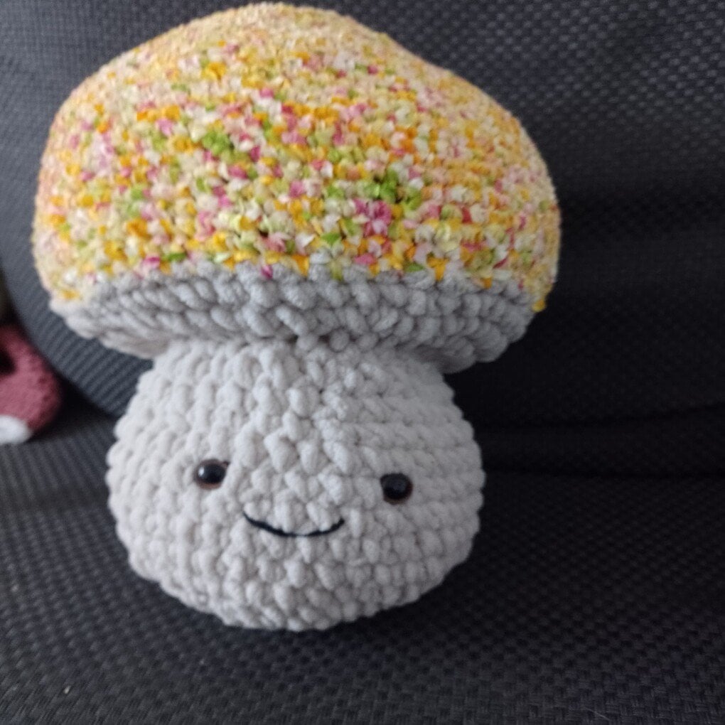 Paddenstoel Knuffel Gele hoed met spikkels