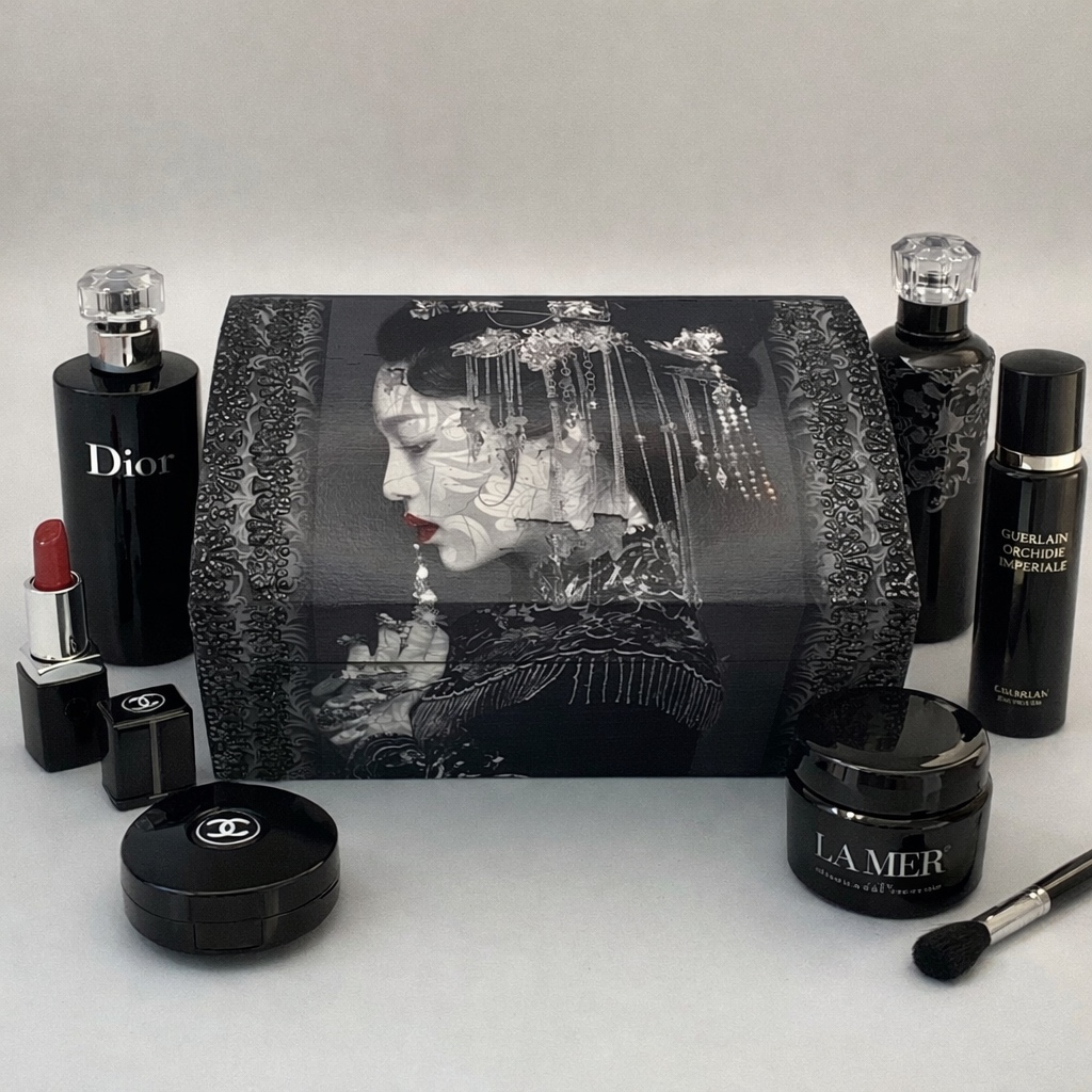 Handgedecoreerde houten sieradendoos ‘Antracia 2’ - 115830 Handgedecoreerde houten sieradendoos ‘Antracia 2’