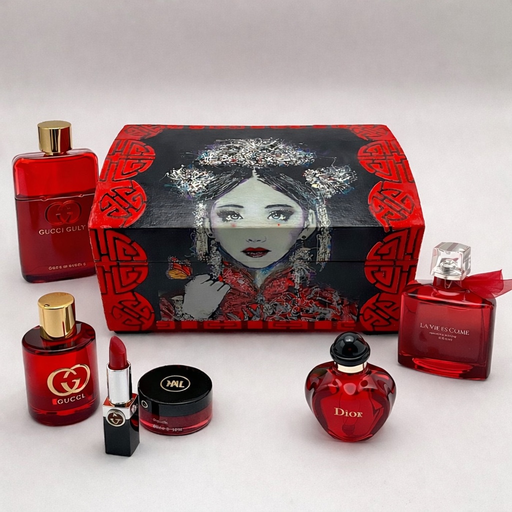 Handgedecoreerde houten sieradendoos ‘The Empress and The Butterfly’