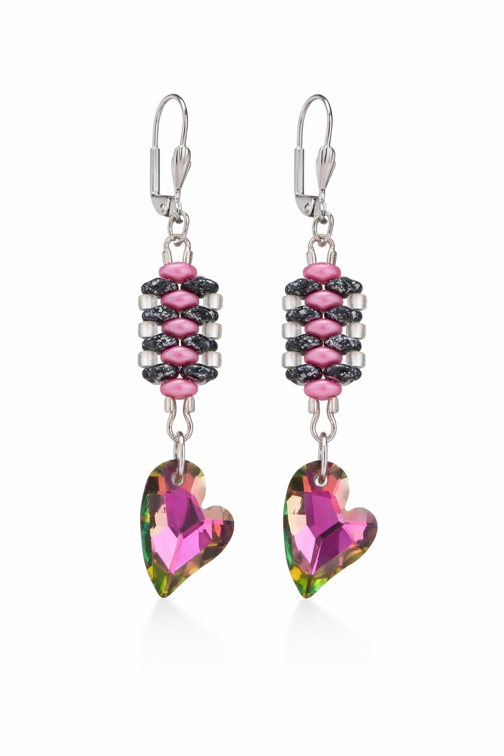 Stralend & Vrolijk, roze oorbellen met kristallen hartjes, perfect voor Valentijns dag