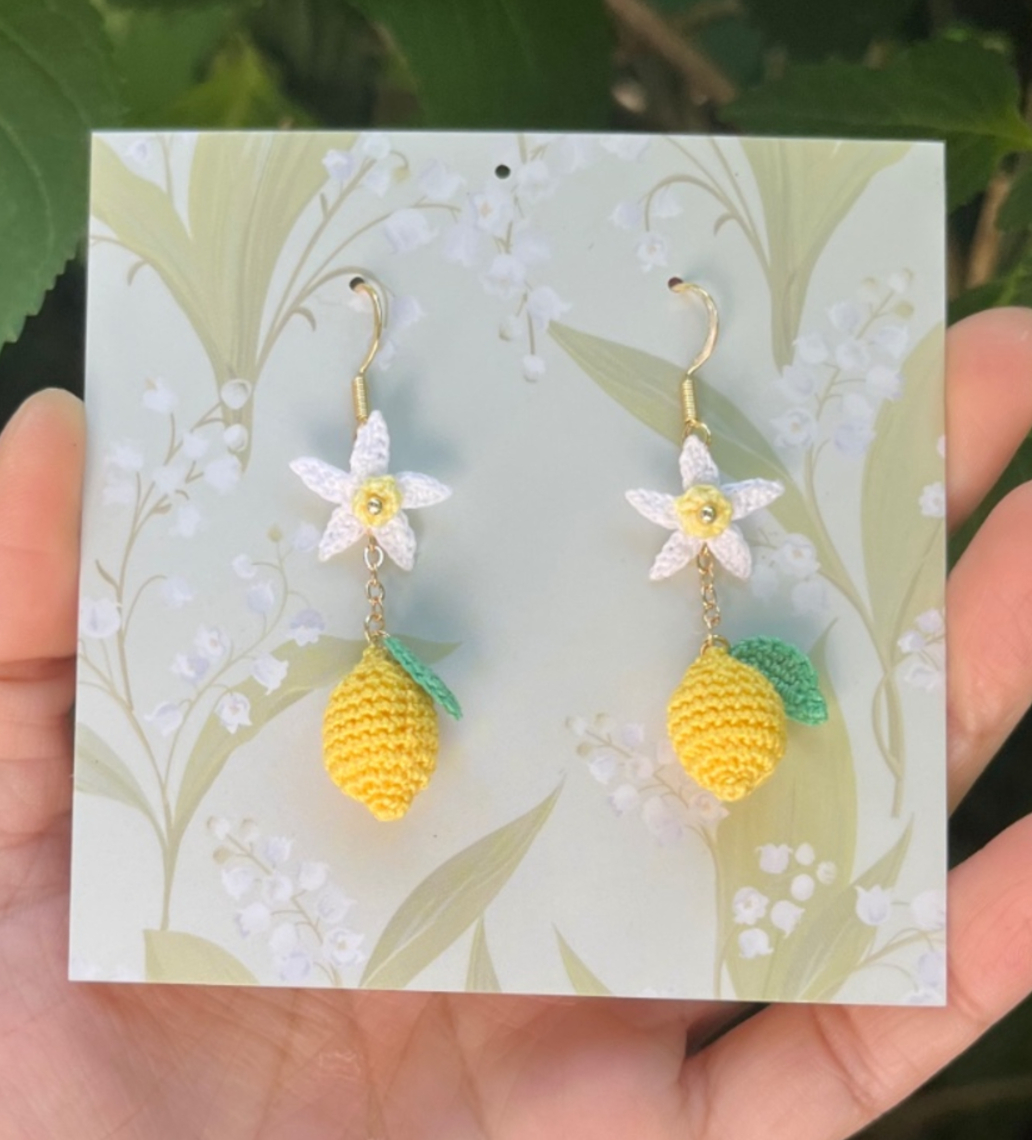 Gehaakte Citroen Oorbellen – Handgemaakte Fruit Hangers - 84646 Gehaakte Citroen Oorbellen – Handgemaakte Fruit Hangers