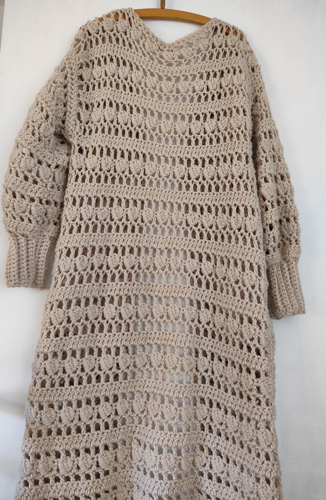 Prachtig ecru hand gehaakt lang vest