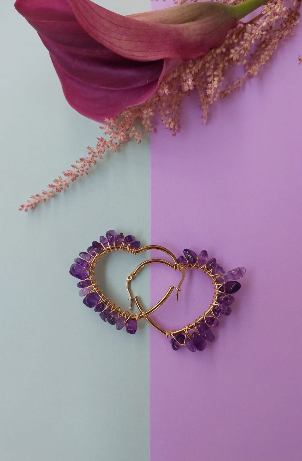 Natural Amethyst Wire Wrapped Heart Hoops - 59037.jpeg Natuurlijke Amethist hart hoepels