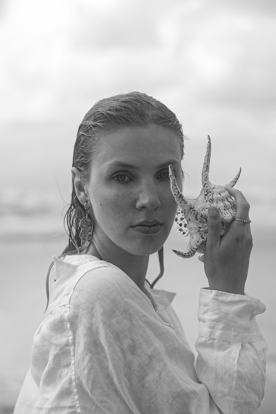 Organische Oorbellen met Echte Bloemen uit Den Haag (The Tide)