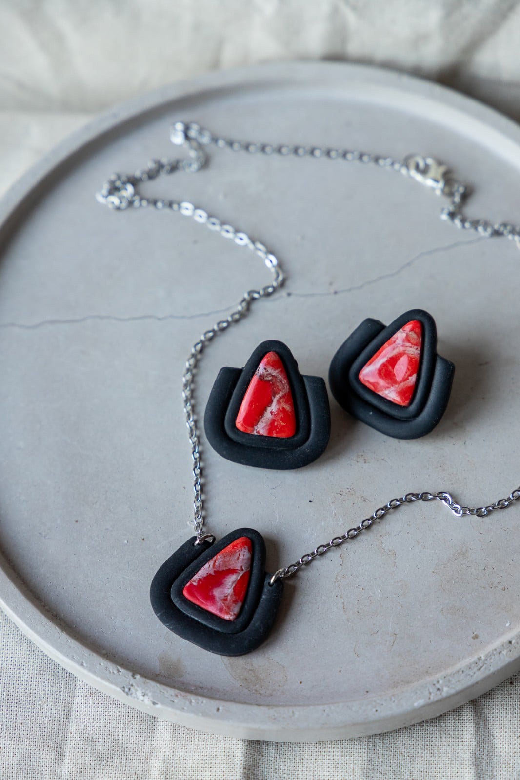 Oorbellen | Crimson Core Set Triangle