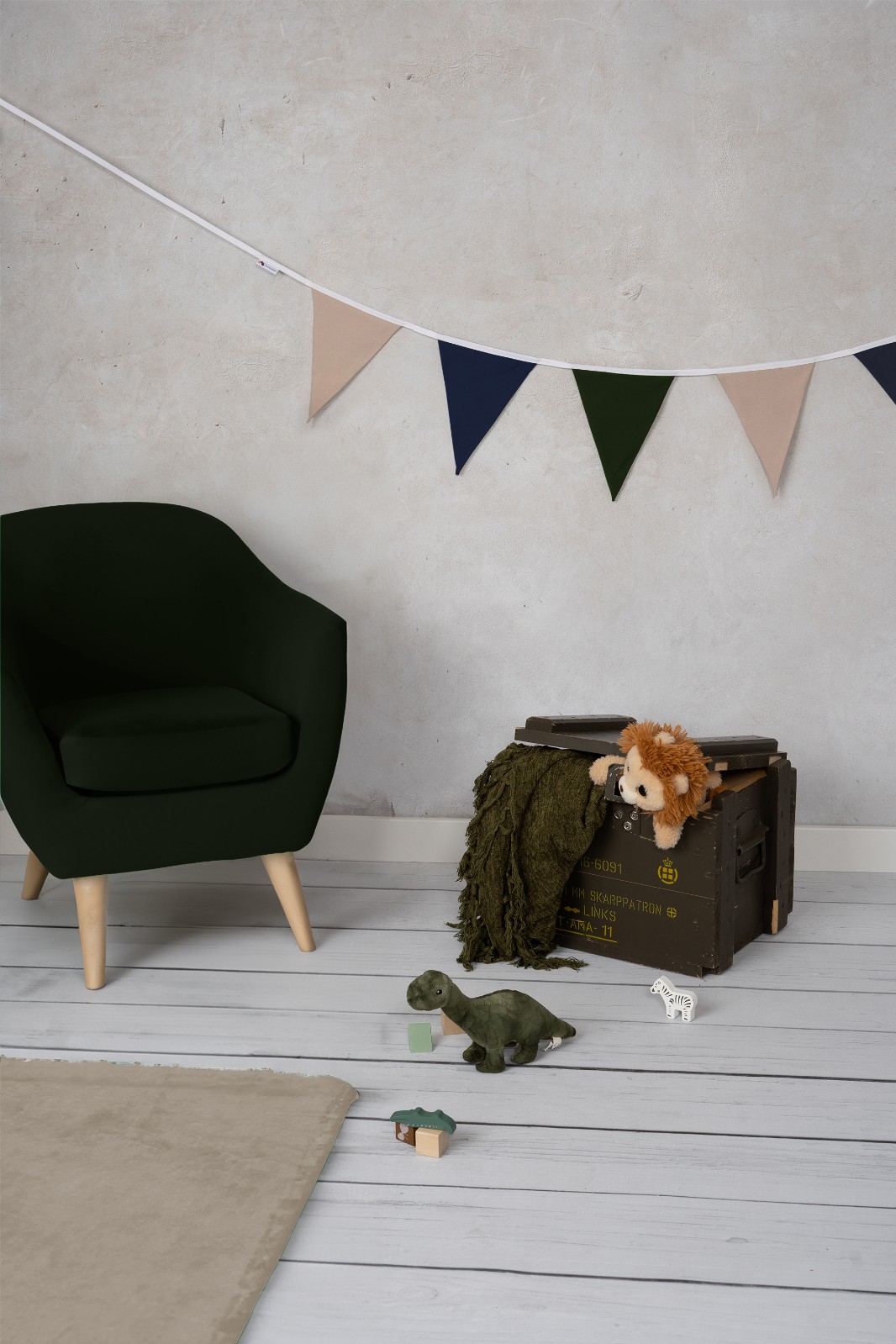 Vlaggenlijn Sparkle in the night Forest | Donker blauw / Beige / Donker groen / Neutraal tinten slinger met driehoek vlaggetjes gemaakt van stof