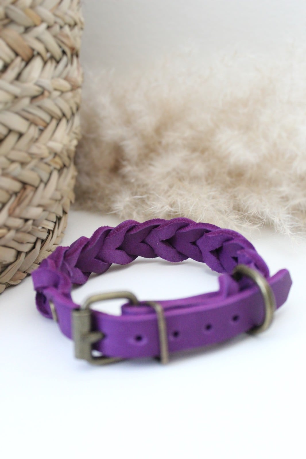 Paars Vetleer Halsband | Robuuste vlecht - 130245 Paars Vetleer Halsband | Robuuste vlecht | Maat S 27-34 cm