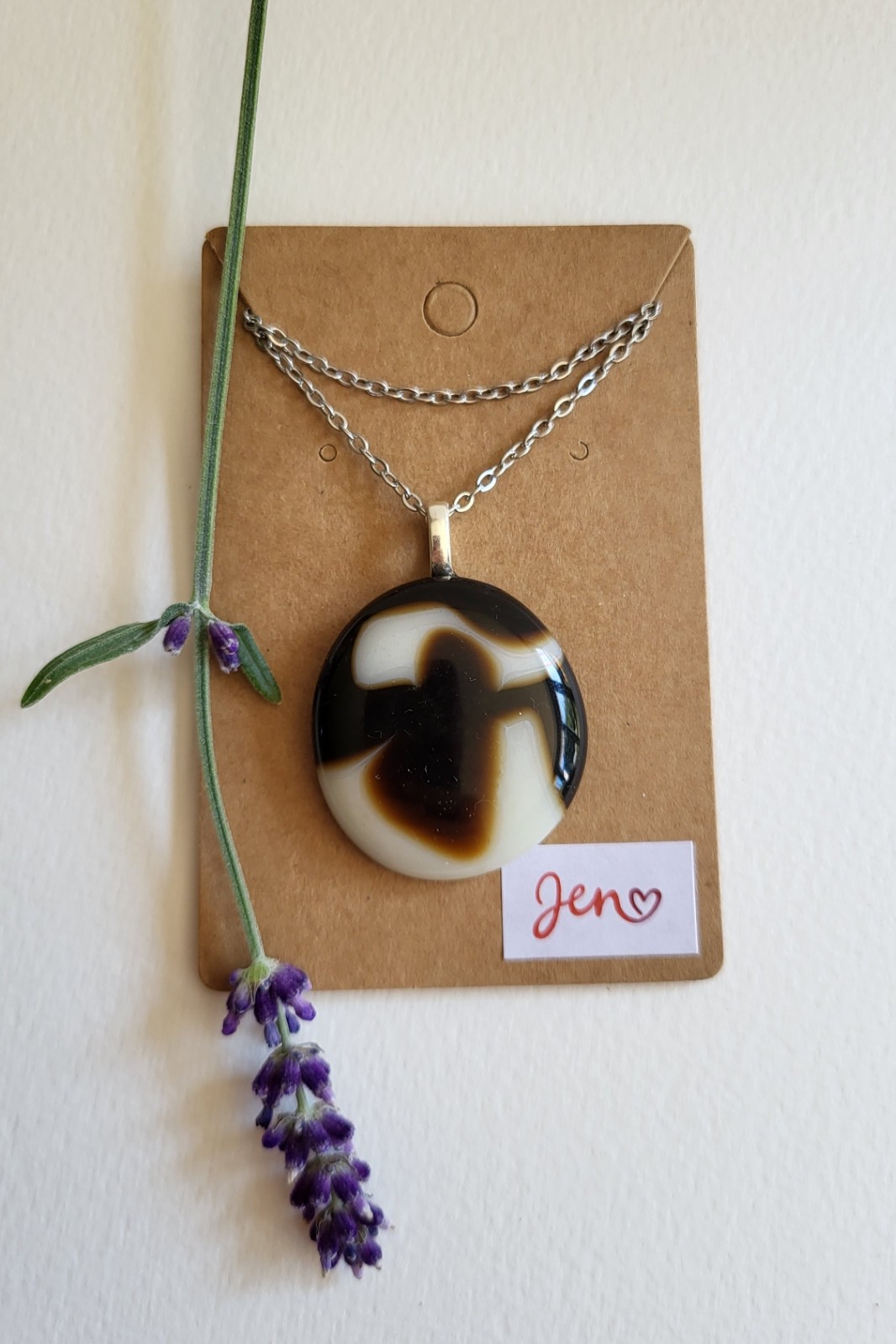 RVS ketting met uniek "Mocha Werveling" glas hanger - 140613 RVS ketting met uniek "Mocha Werveling" glas hanger