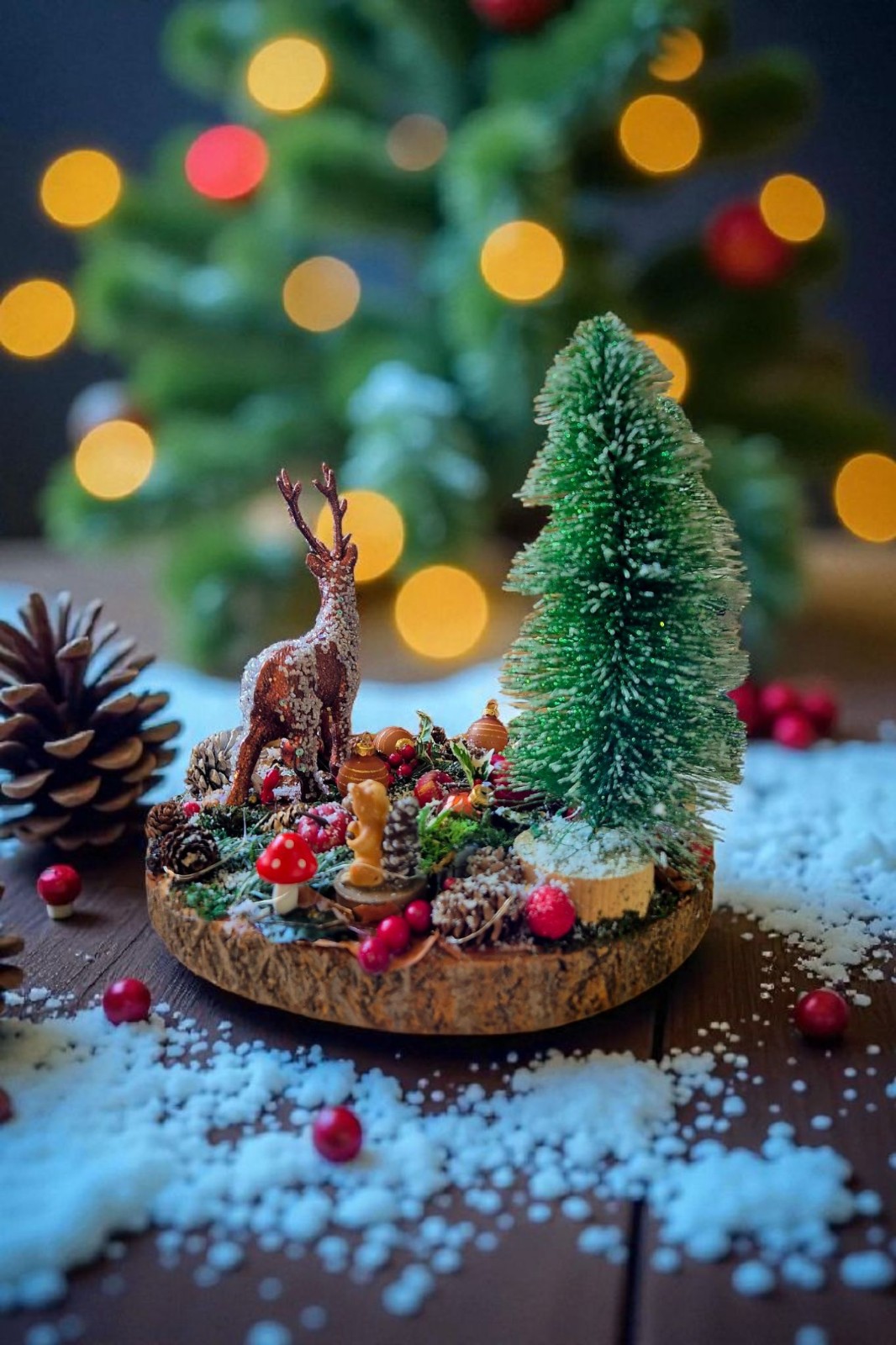 Betoverd Kerstbos – Handgemaakt Kersttafereel met Hert & Verlichting - 153404 Betoverd Kerstbos – Handgemaakt Kersttafereel met Hert & Verlichting