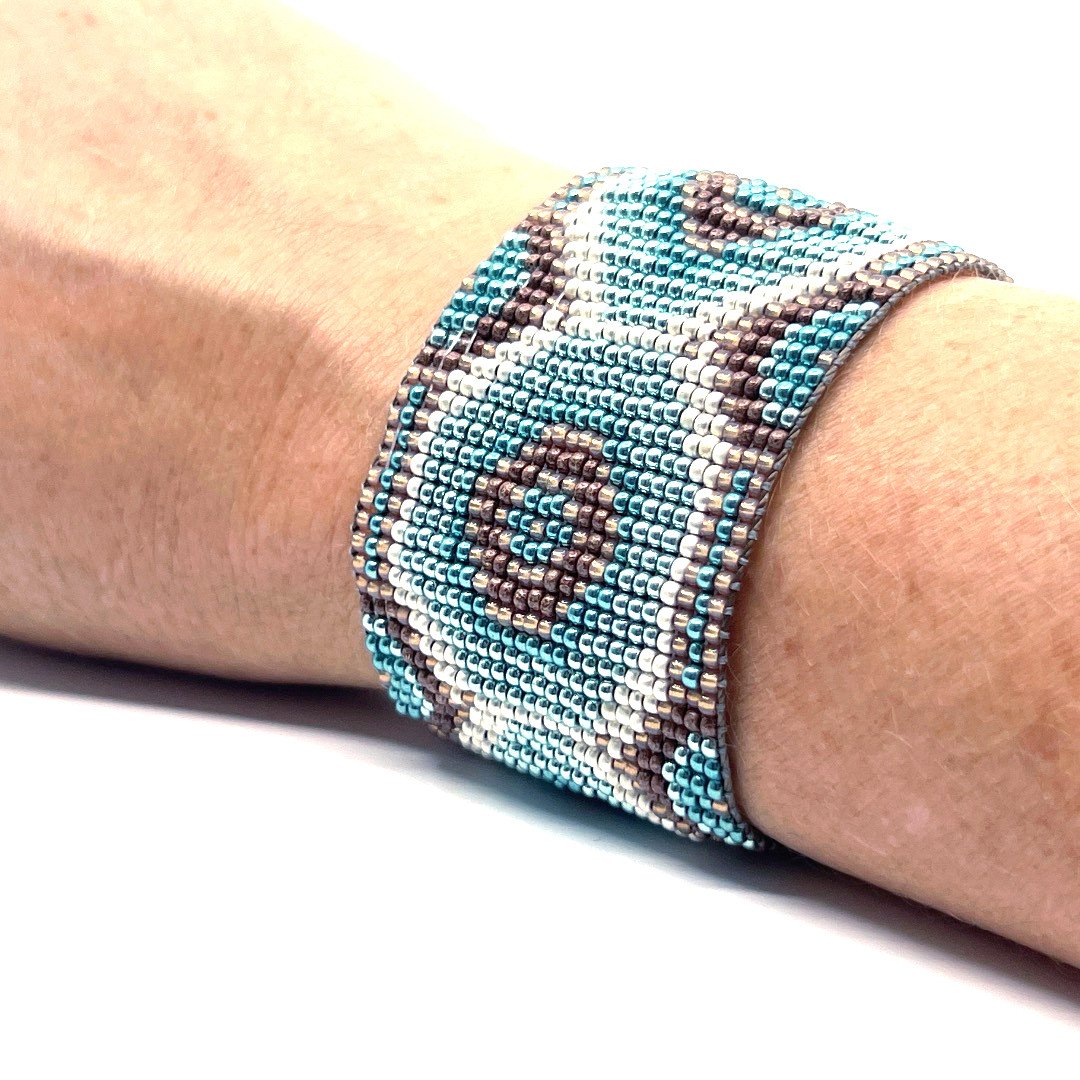 Weef armband met Miyuki kralen | Turquoise - Bruin - Rose -Goudkleurig