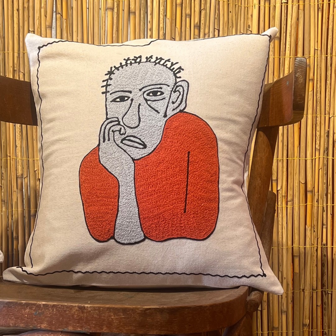 Vrouw en Man Geëmbroide Kussenslopen met Vezelvulling – 100% Katoen