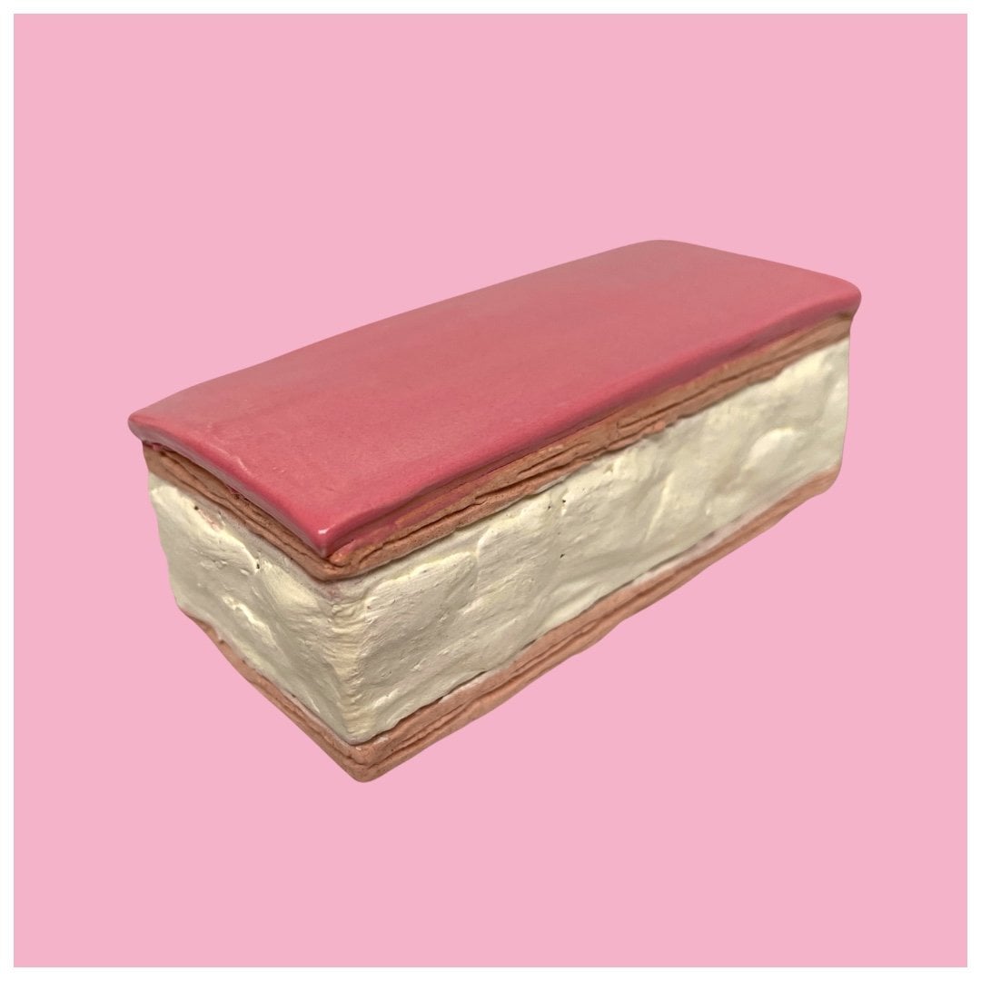 Tompouce van keramiek