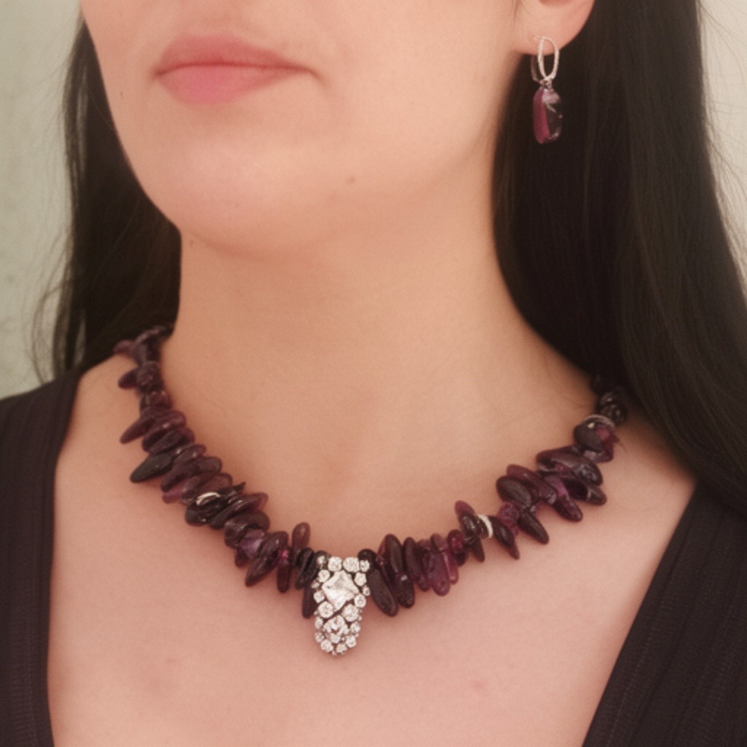 Amethist ketting met kristallen hanger - uniek stuk
