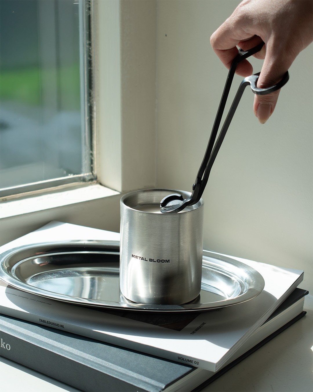 Pychee Lepper Geurkaars | Metal Bloom