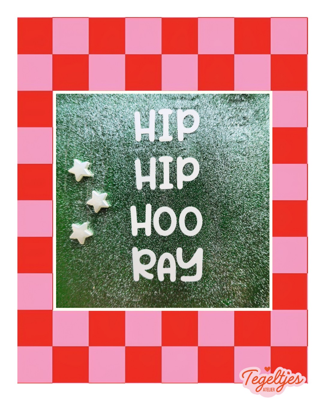 Handgemaakt tegeltje hooray — uniek, lief en heerlijk imperfect 😍