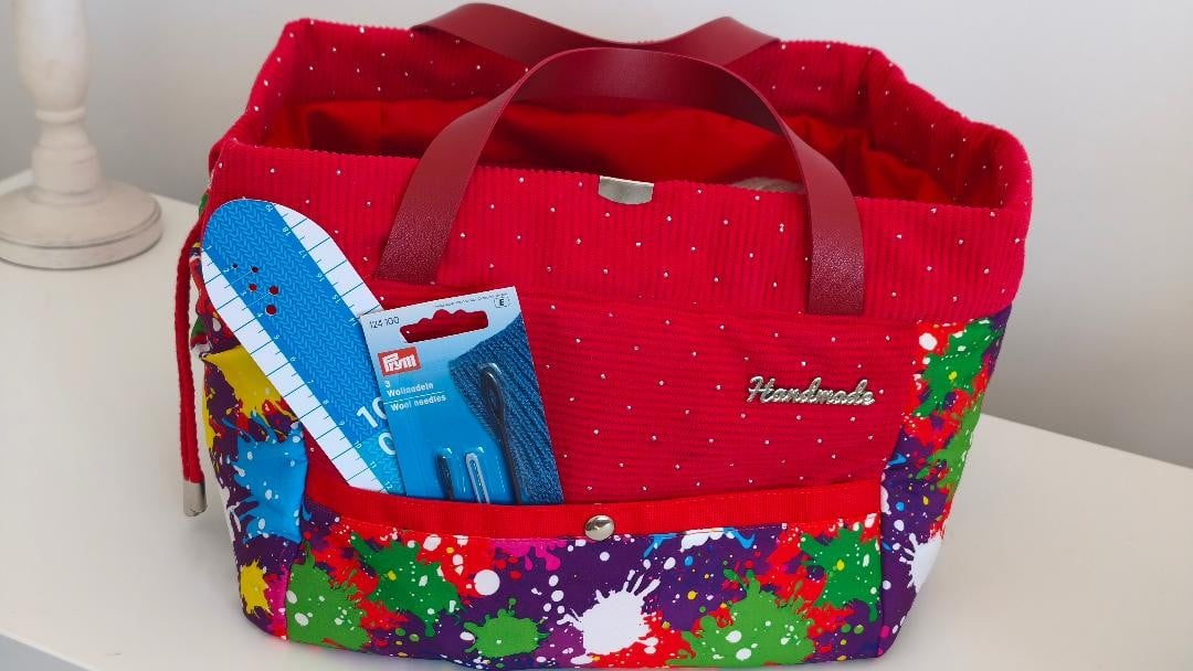 Projecttas – Handgemaakte breitas - haaktas rood met veel kleuren en ruimte
