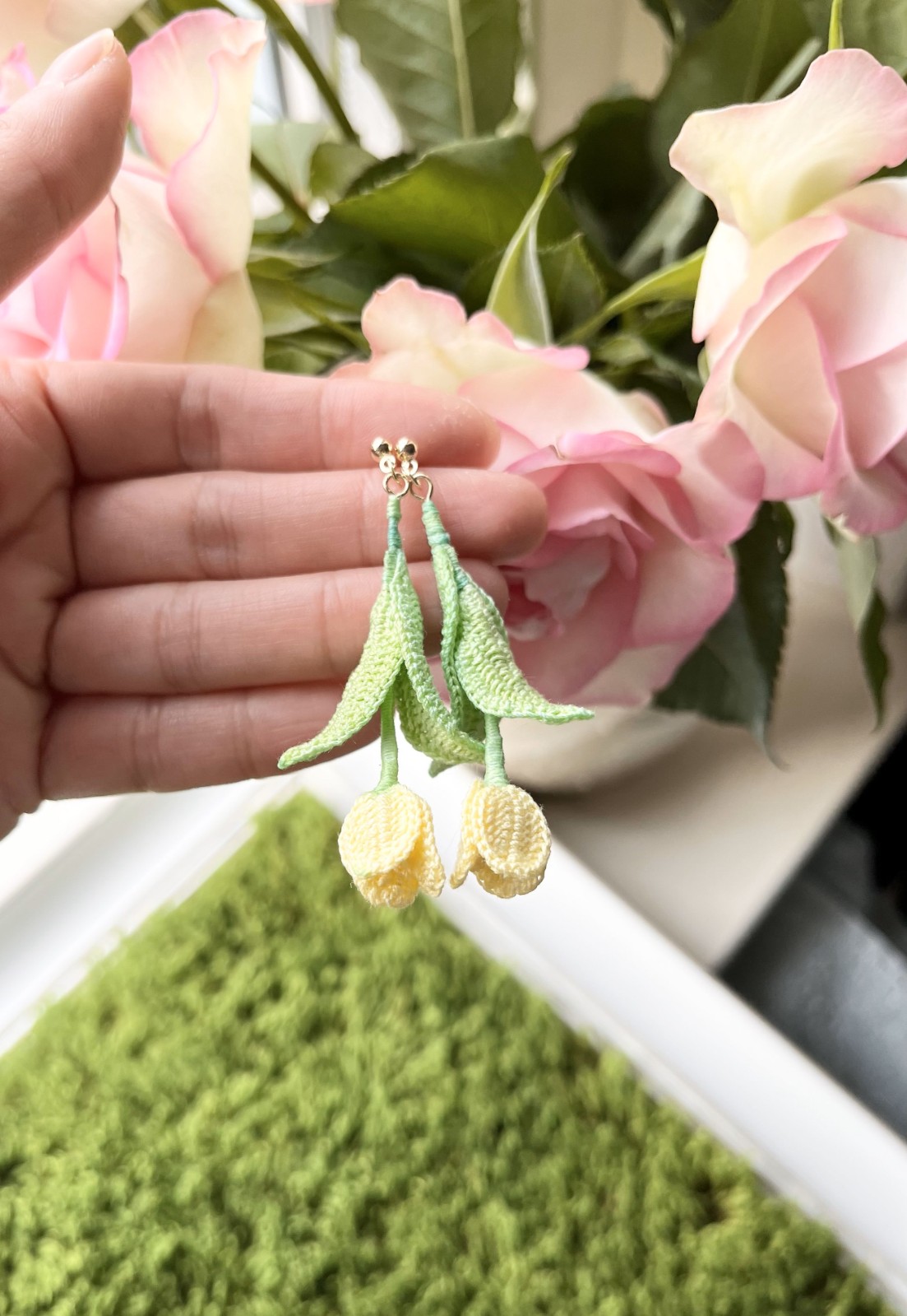 Micro gehaakte tulp oorbellen - 72743 Micro gehaakte tulp oorbellen