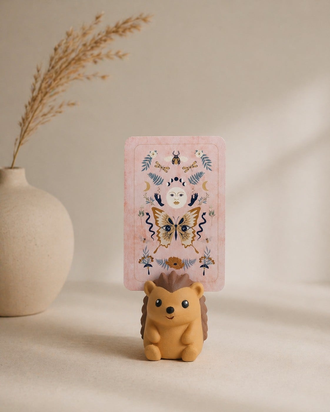 Handgemaakte Kaartenhouder Egel van Plant-Based Plastic – Mini Fotohouder voor Kaartjes, Polaroids en Cadeaubon