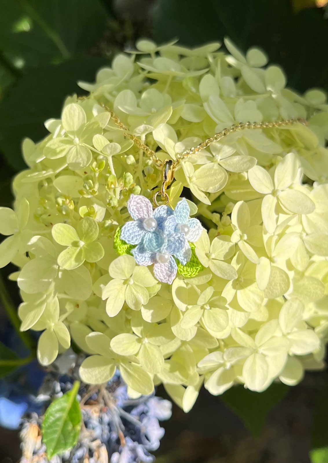 Micro Gehaakte Hortensia ketting