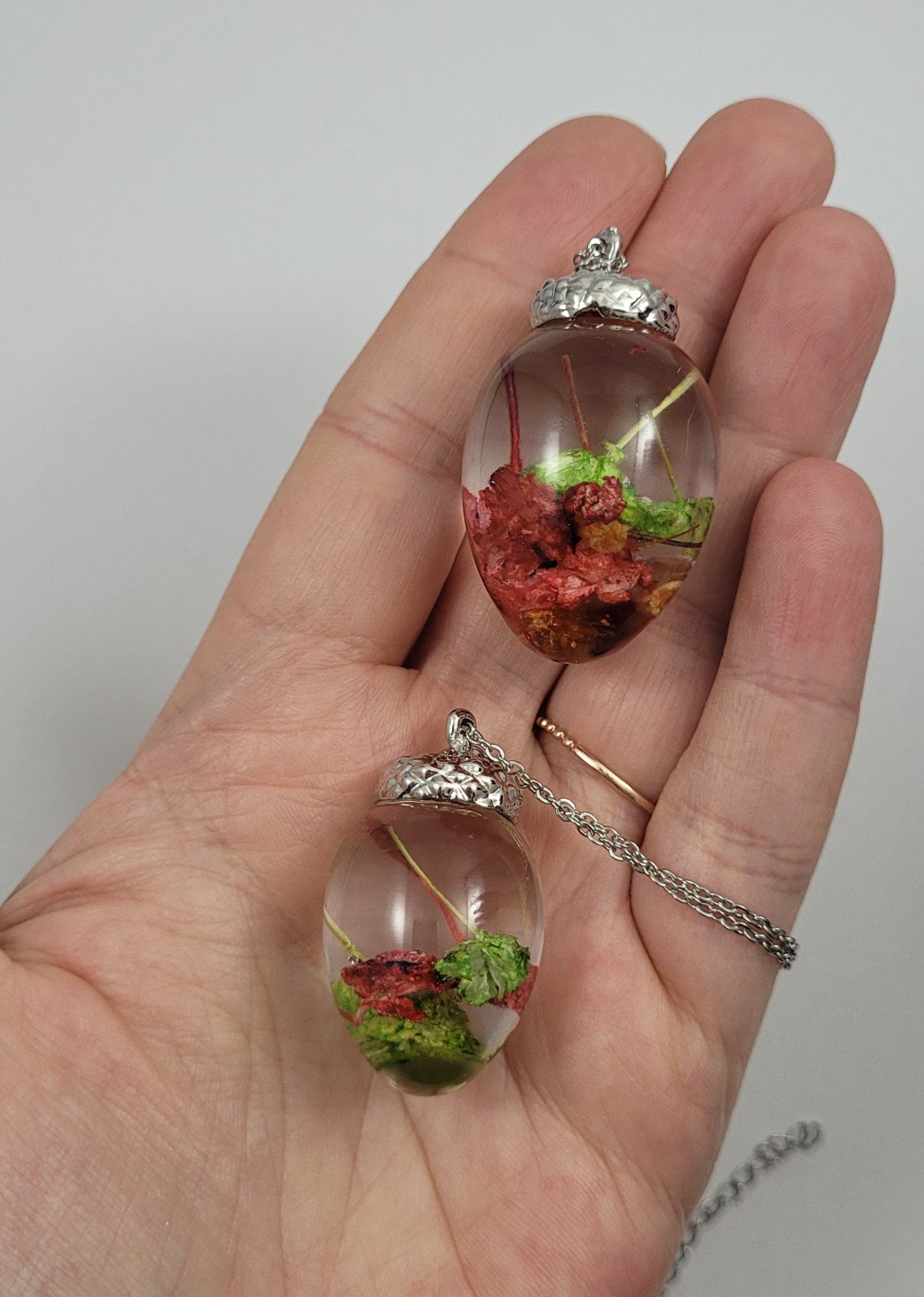 Bloemen eikel vorm ketting - 102585 Bloemen eikel vorm ketting