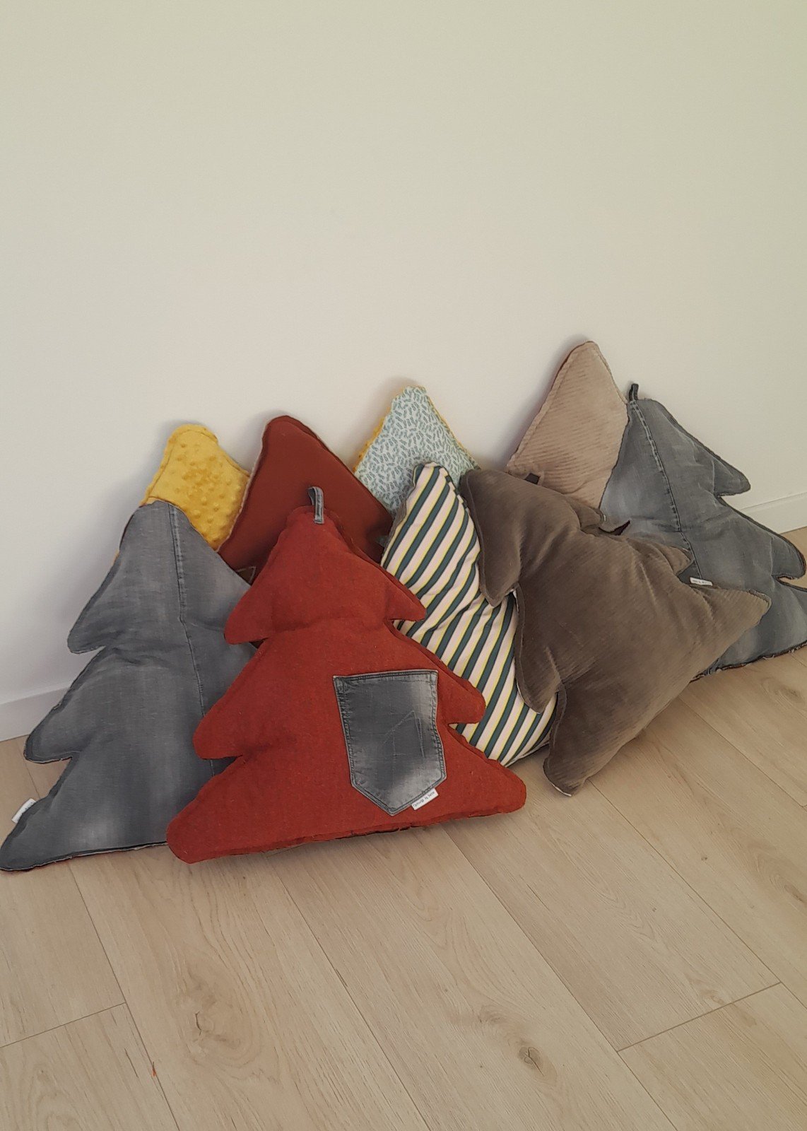 Cozy stoffen kerstboom kussen