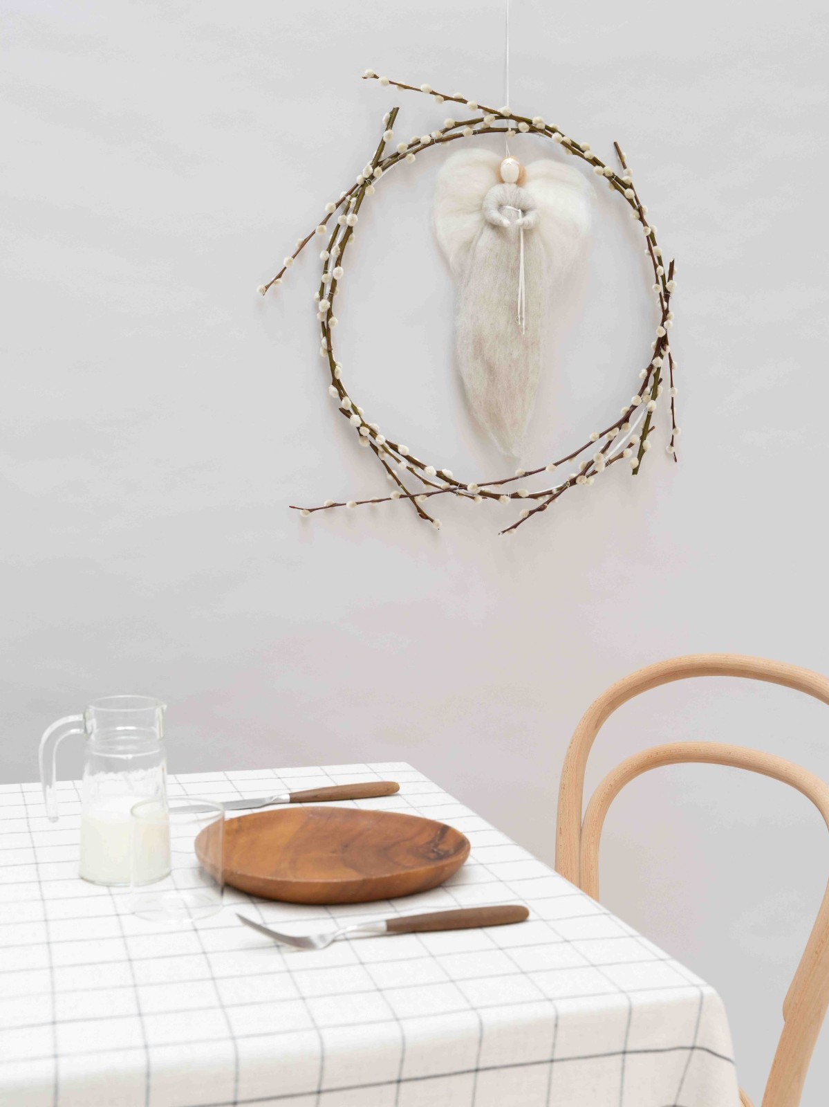 Beschermengel 'Irini' wit/ neutraal