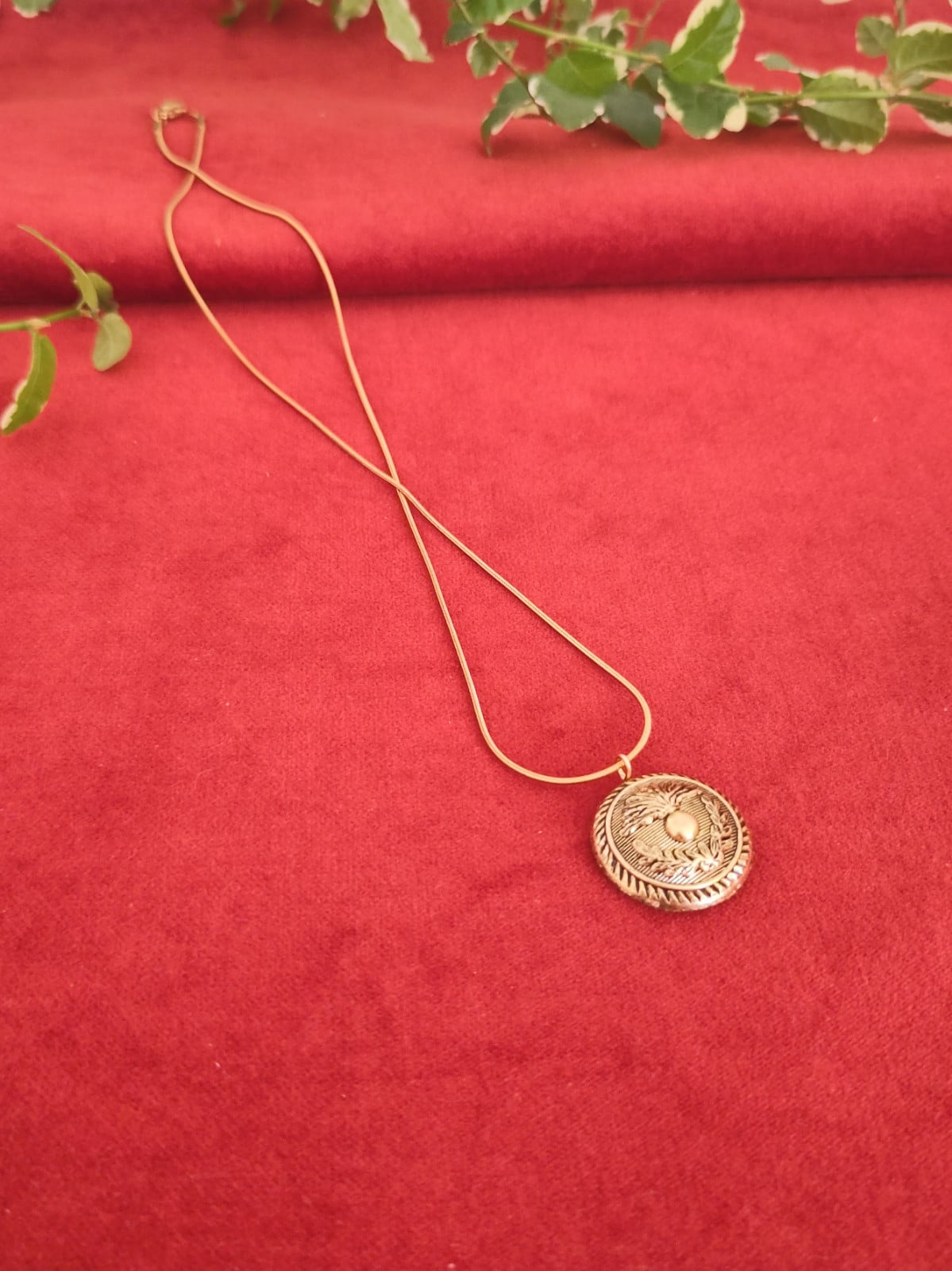 Ketting met een verhaal — ✿ — vintage knoop (ca. 1950–1960)