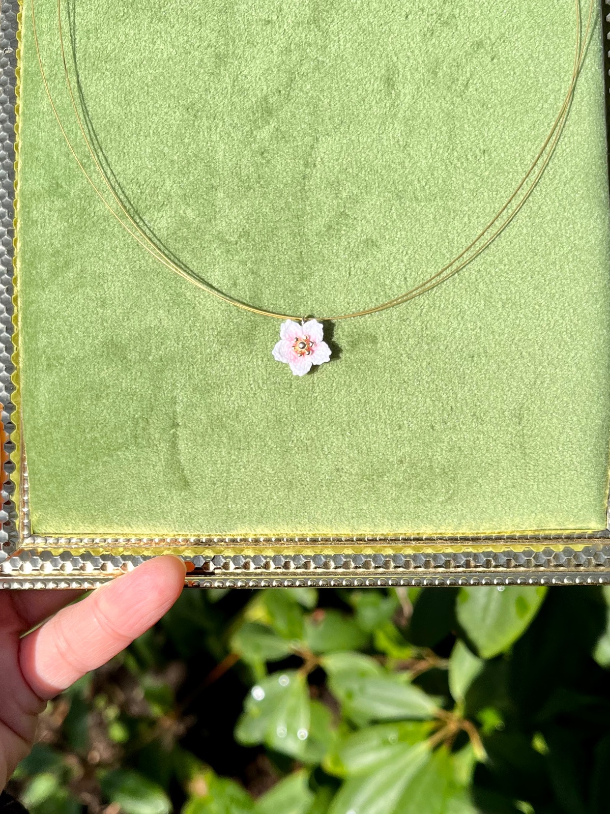 Micro gehaakte kersenbloesem sieradenset