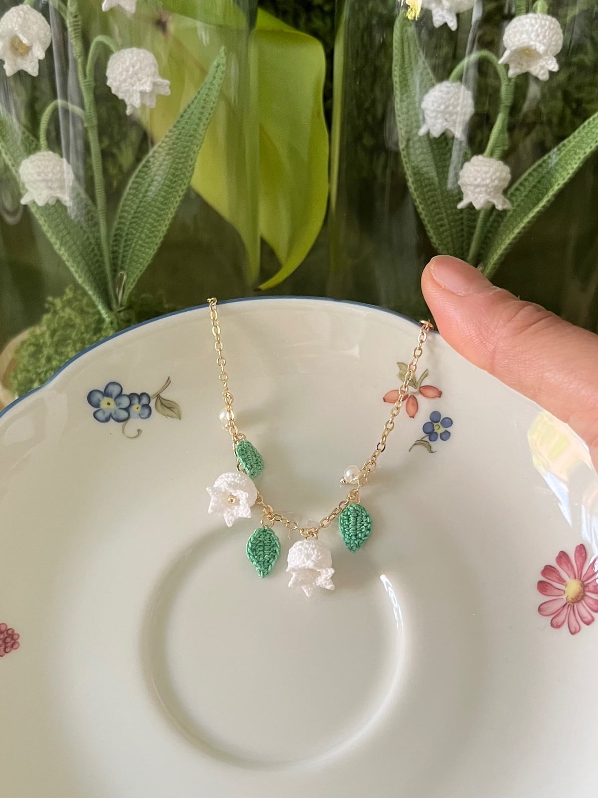 Micro Gehaakte Lelietjes-van-Dalen Armband