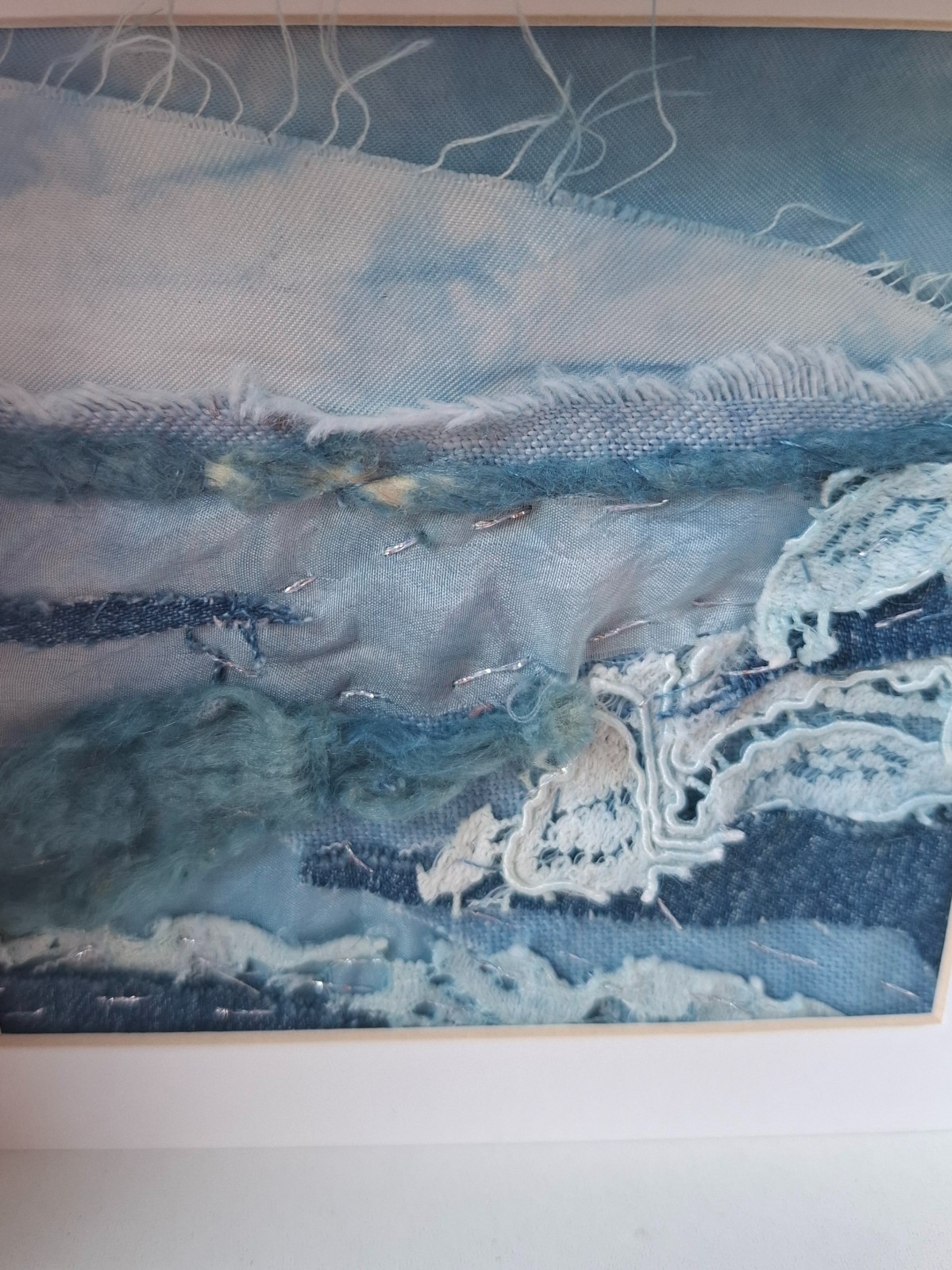 Blauwe Horizon, klein kunstwerk met grote ruimte