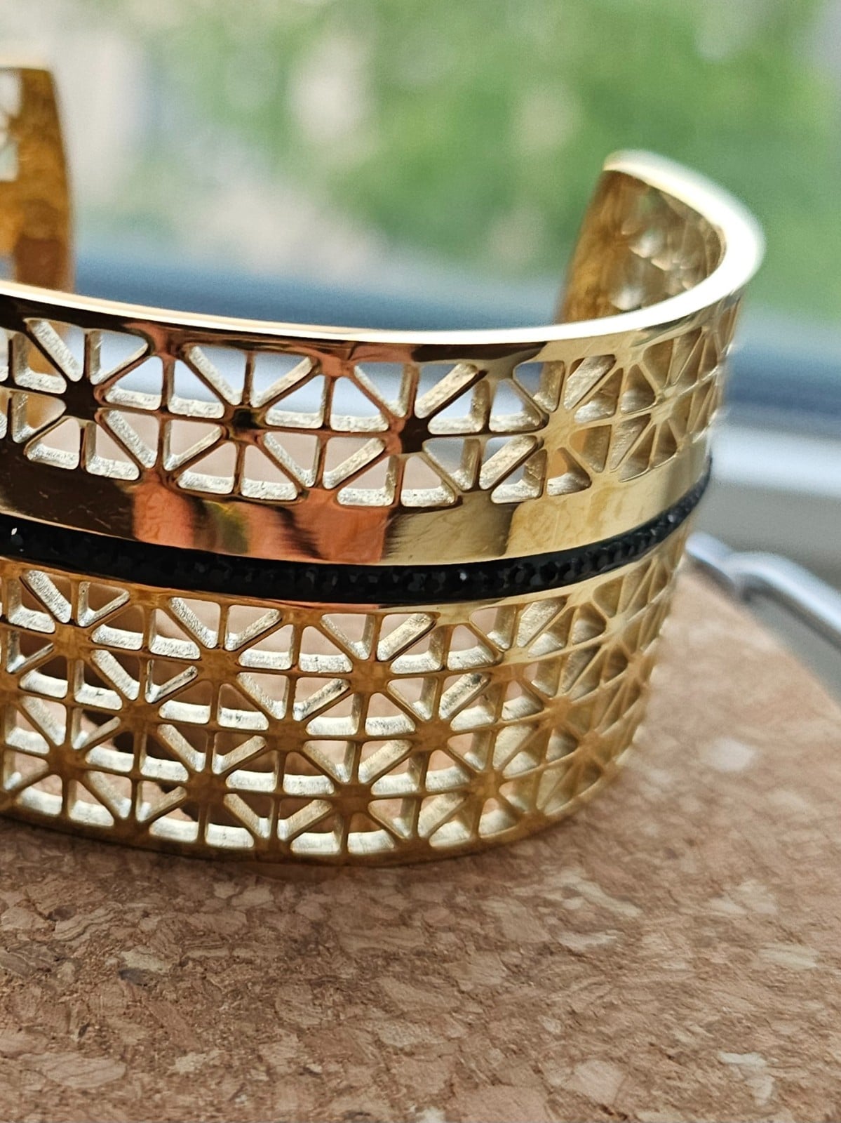 Brede RVS Vergulde Statement Armband – Elegant Design - 147767 Brede RVS Vergulde Statement Armband – Elegant Design