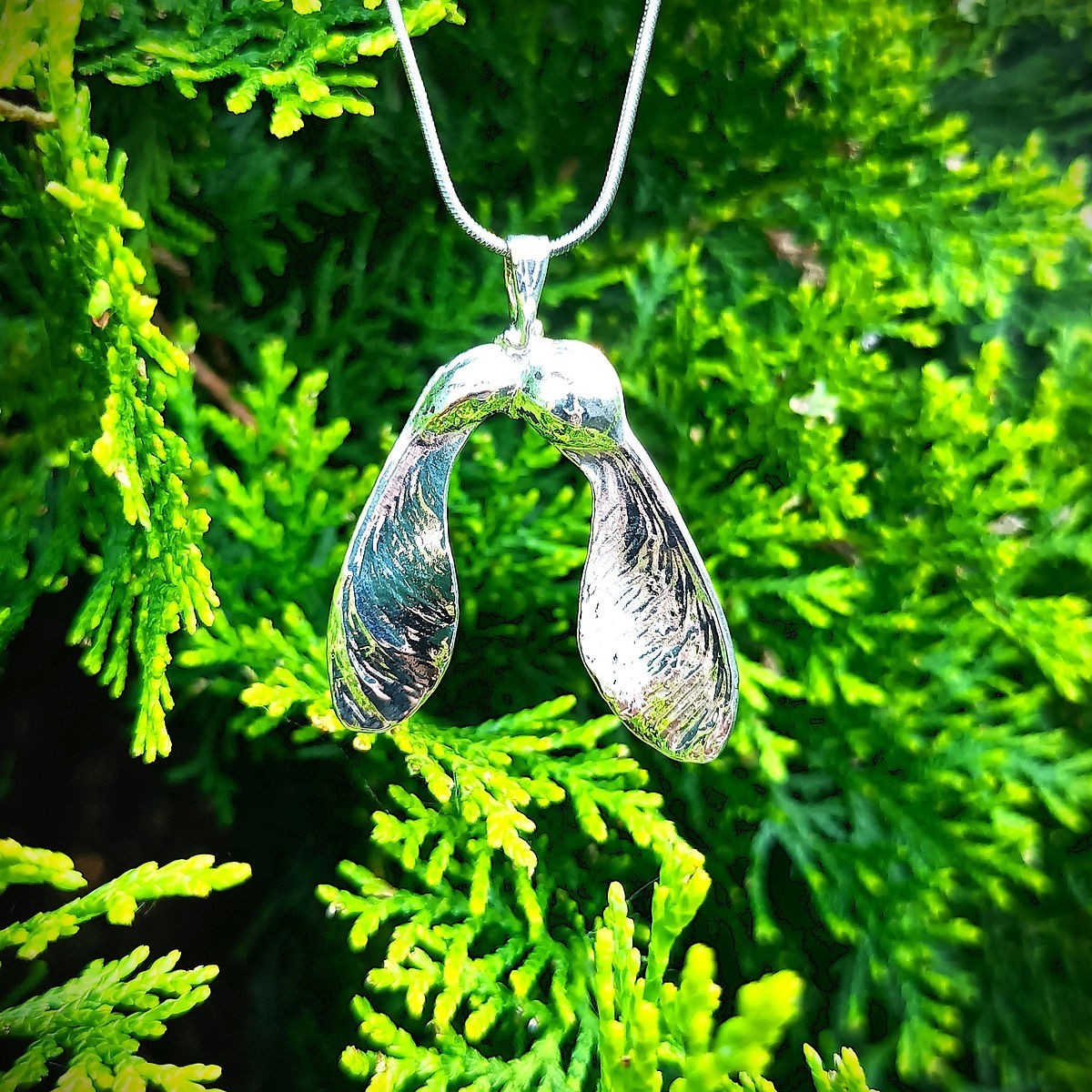 Samara hanger - 999 fijnzilver verzilverd - Echt samara zaadje