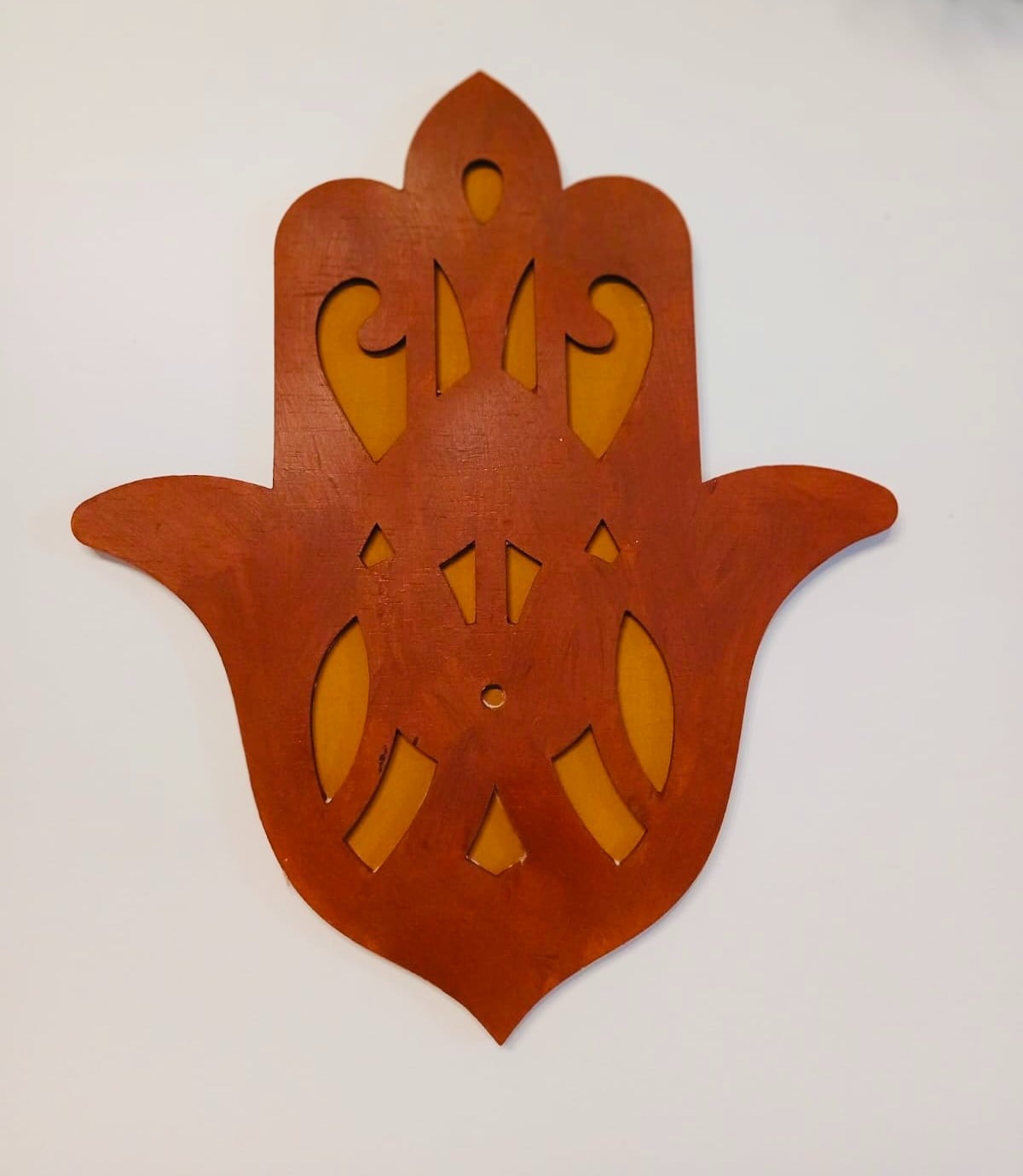 Houten Hamsa Hand Wanddecoratie – Beschermend Symbool – Laser Cut Design – 28 × 24 cm