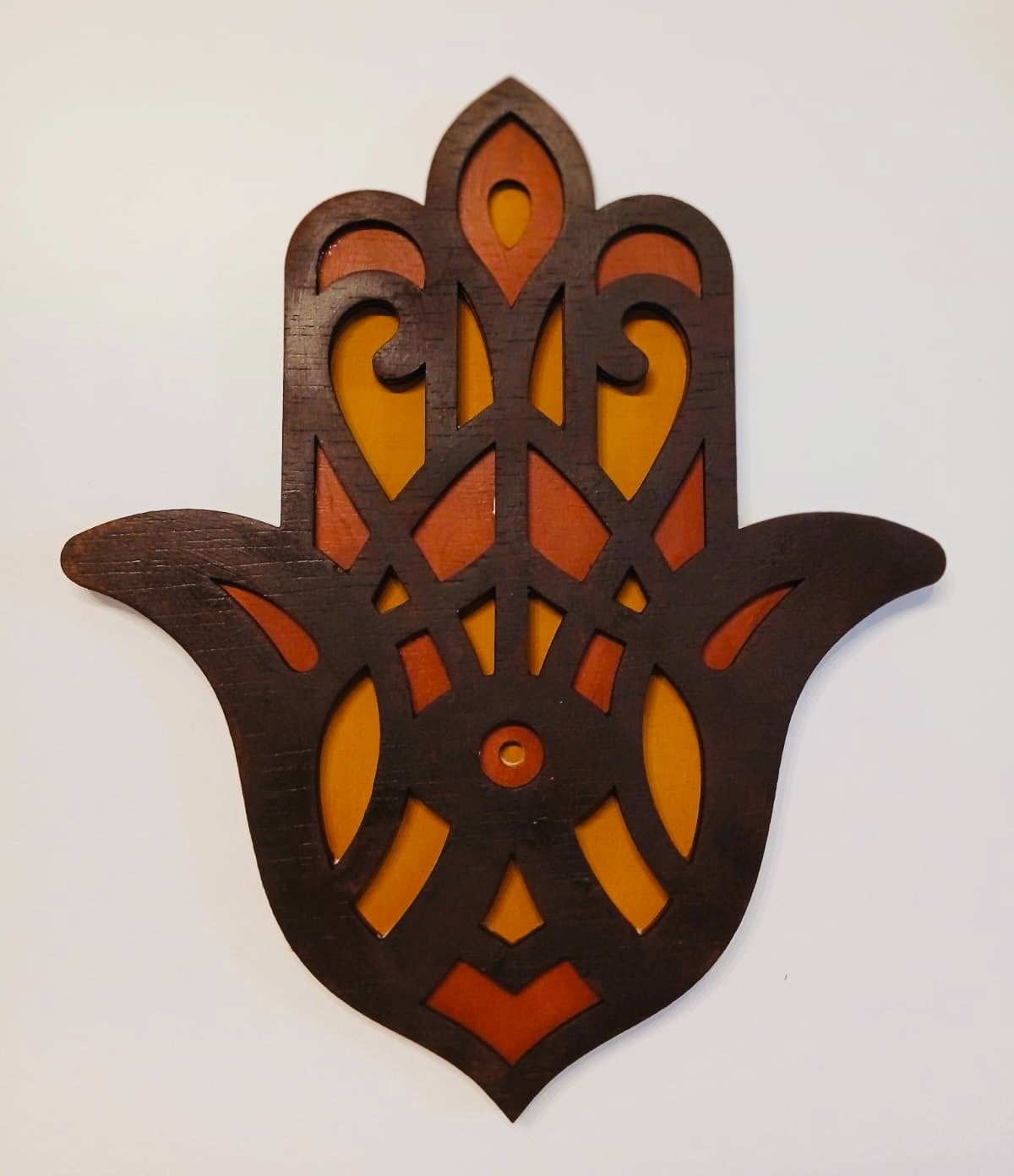 Houten Hamsa Hand Wanddecoratie – Beschermend Symbool – Laser Cut Design – 28 × 24 cm