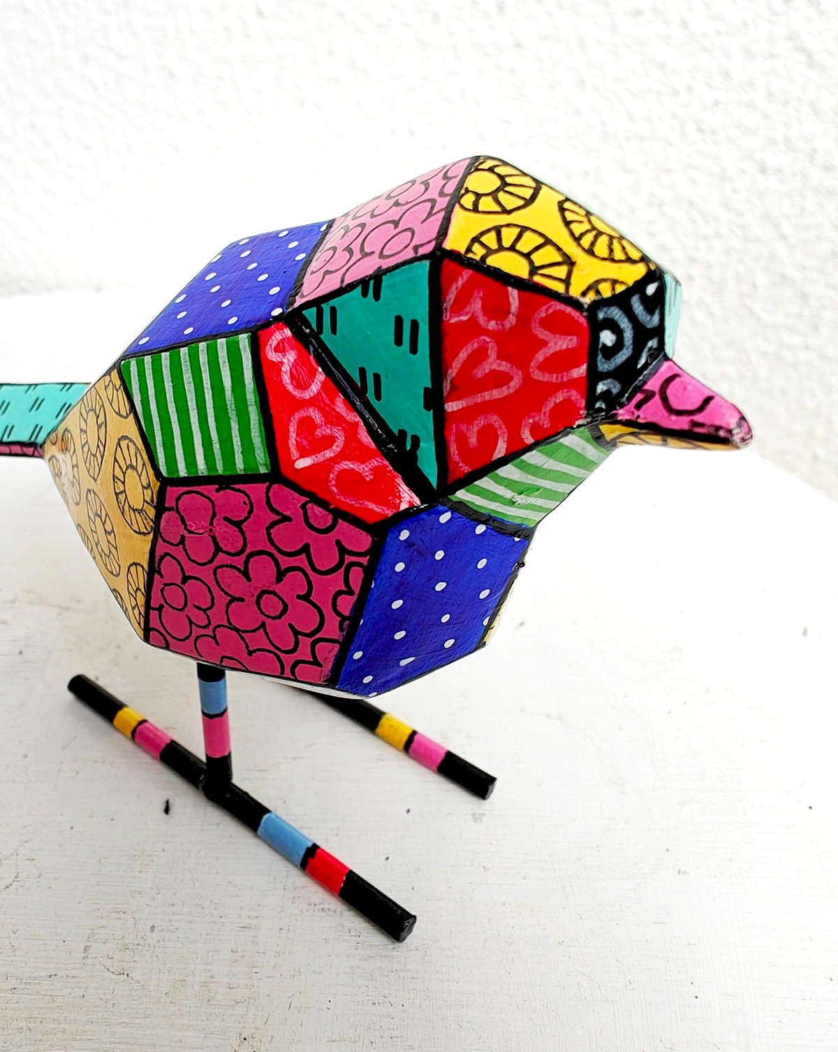 Kleine Vogel - Handgeschilderd Kleurrijk Beeldje